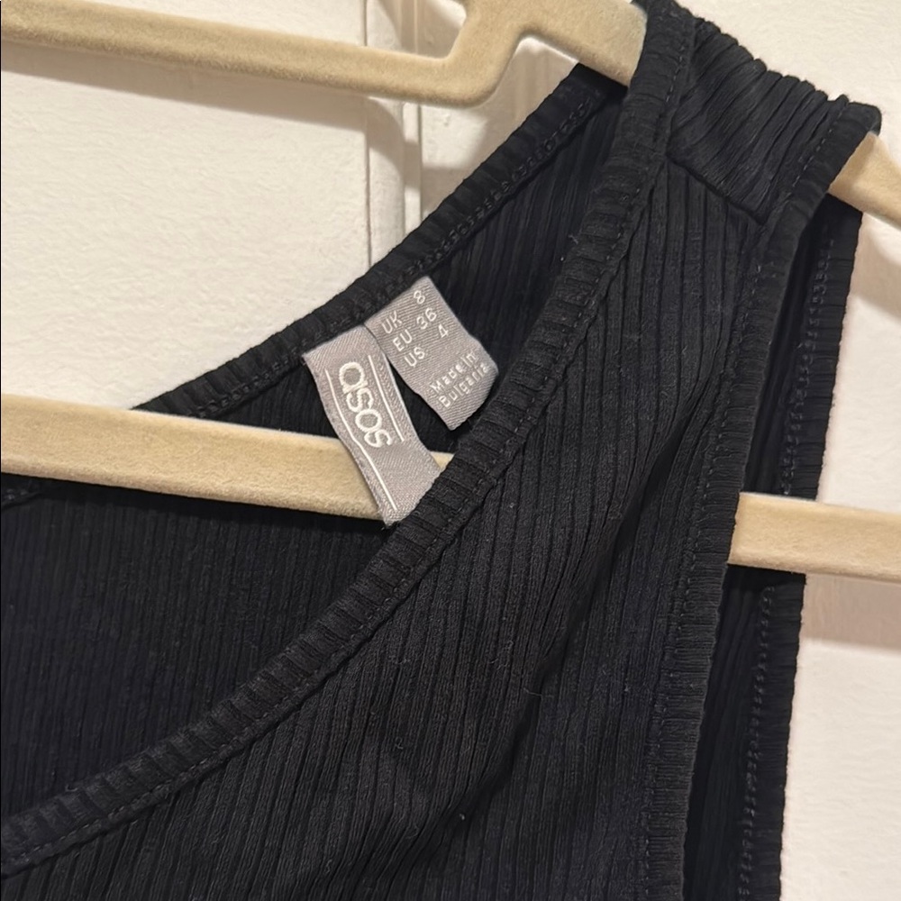 ASOS Black Ribbed One-Shoulder Top - Picture 2 of 3